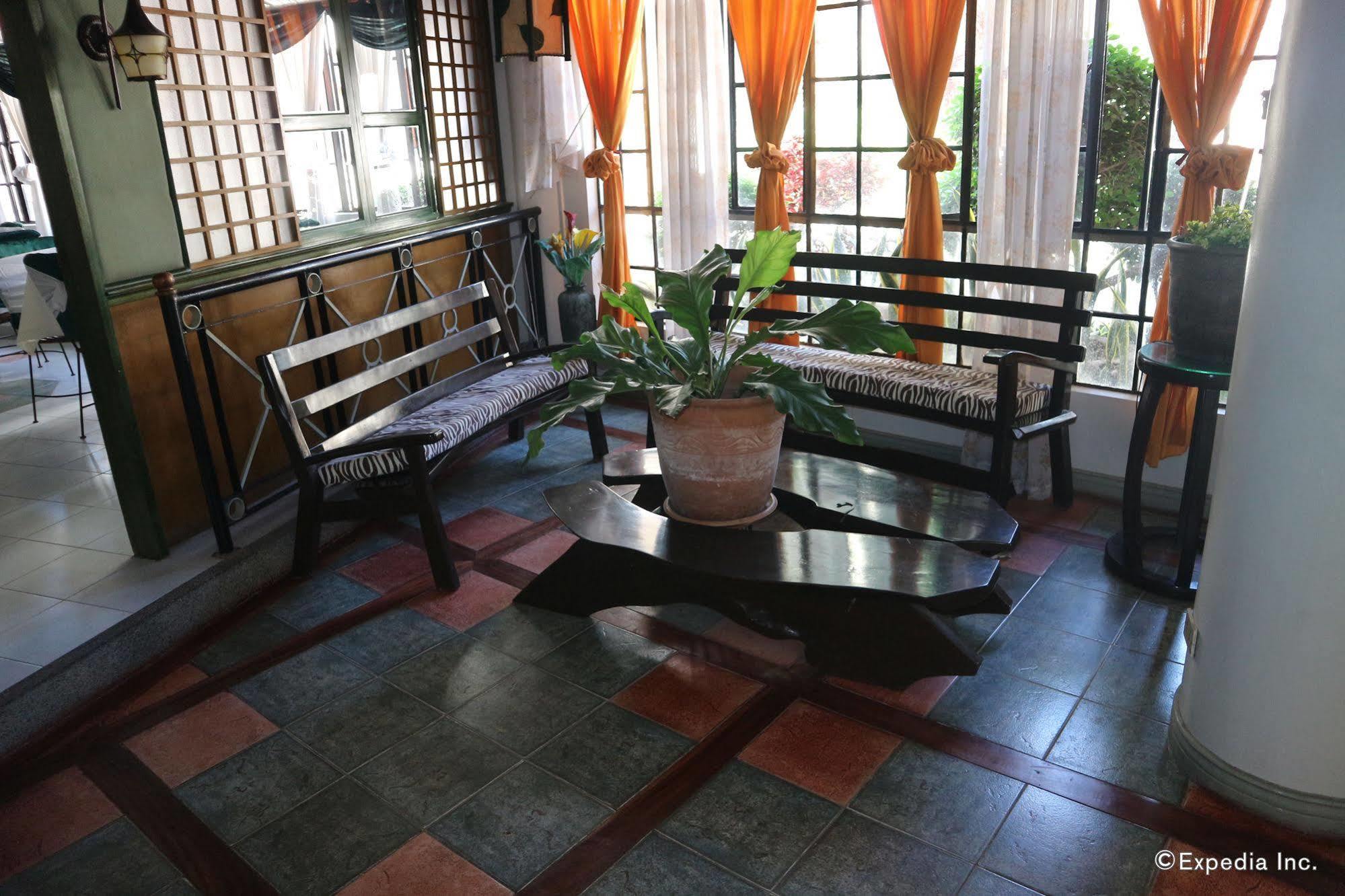 La Esperanza Hotel Kalibo Exteriör bild