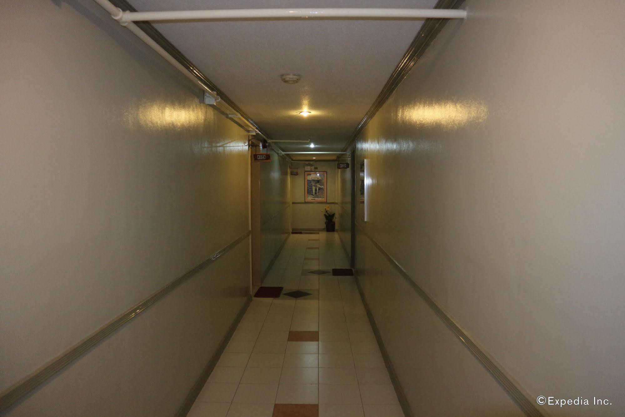 La Esperanza Hotel Kalibo Exteriör bild