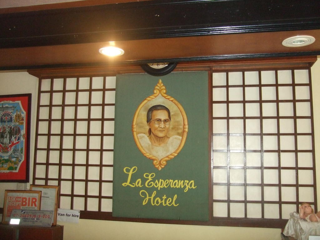 La Esperanza Hotel Kalibo Exteriör bild
