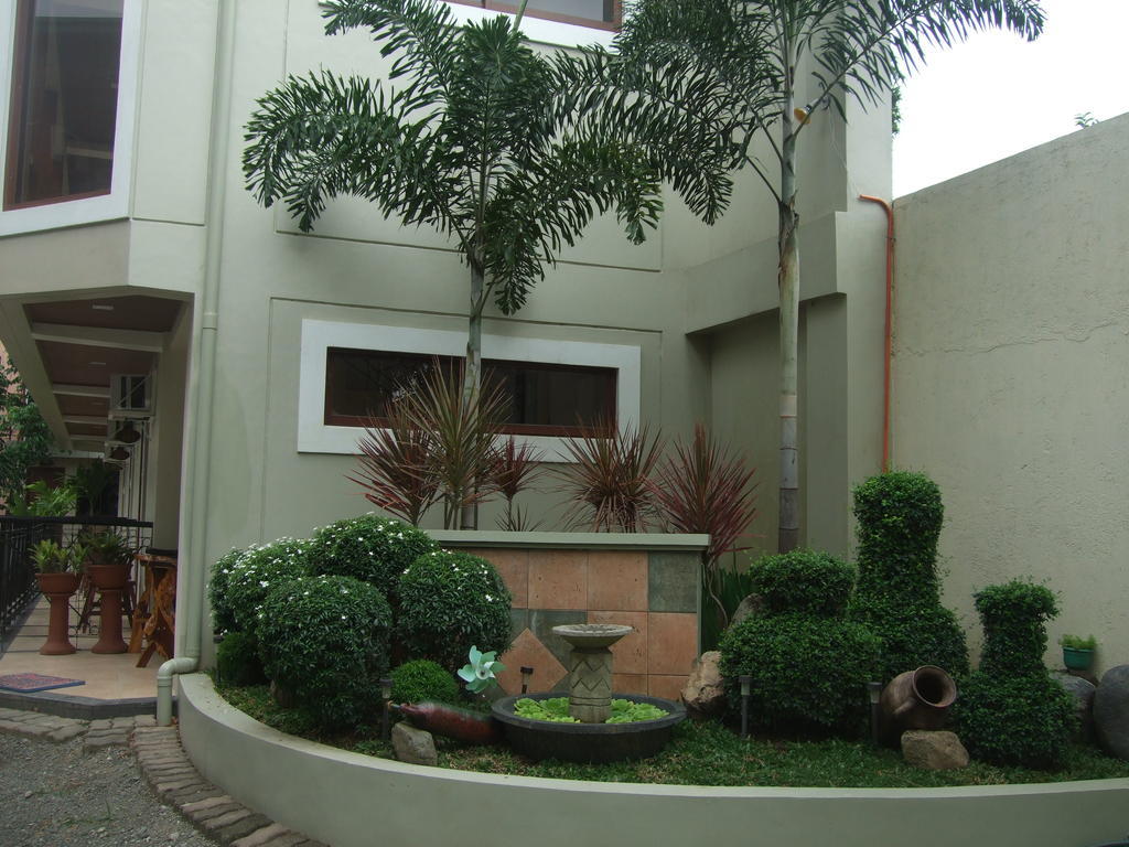 La Esperanza Hotel Kalibo Exteriör bild